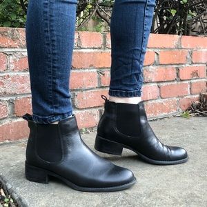 Franco Sarto black leather Chelsea ankle boots